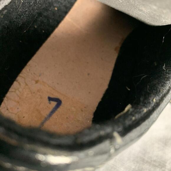 Sportek Womens Size 7 Athletic Slip On Hook & Loop Closure Shoe Gray Black READ - Picture 11 of 15